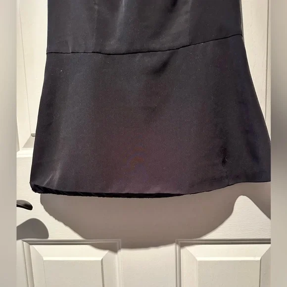🍁Sale! Classic Black Banana Republic Peplum Top. Size 2 - Picture 3 of 6